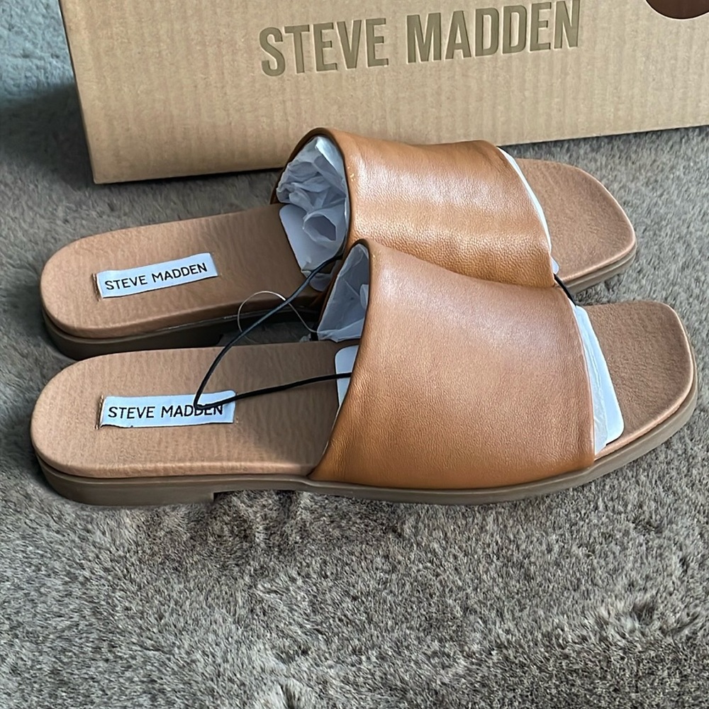 Steve Madden - Leather Sandals
